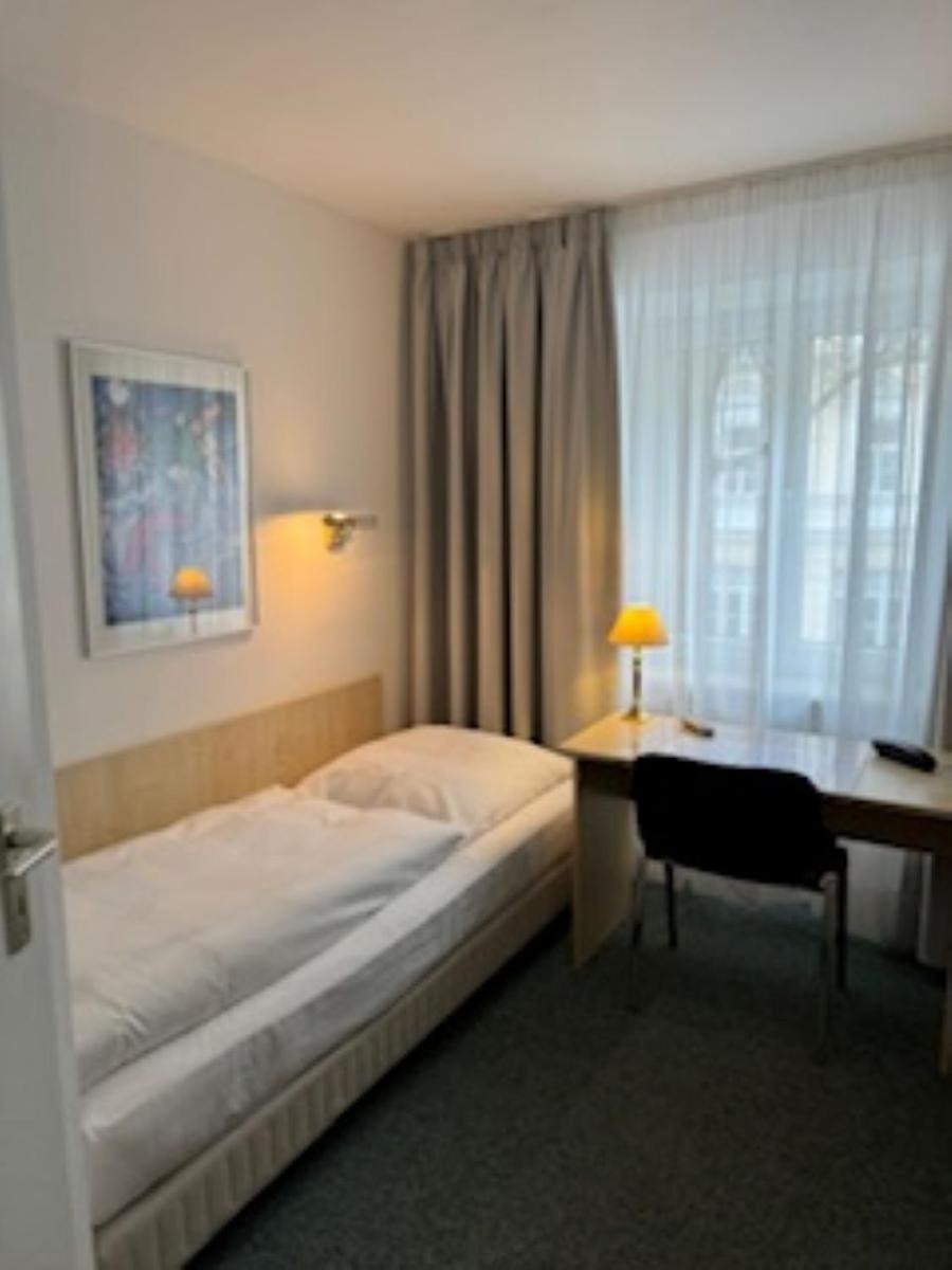 Hotel Occam Мюнхен Екстер'єр фото